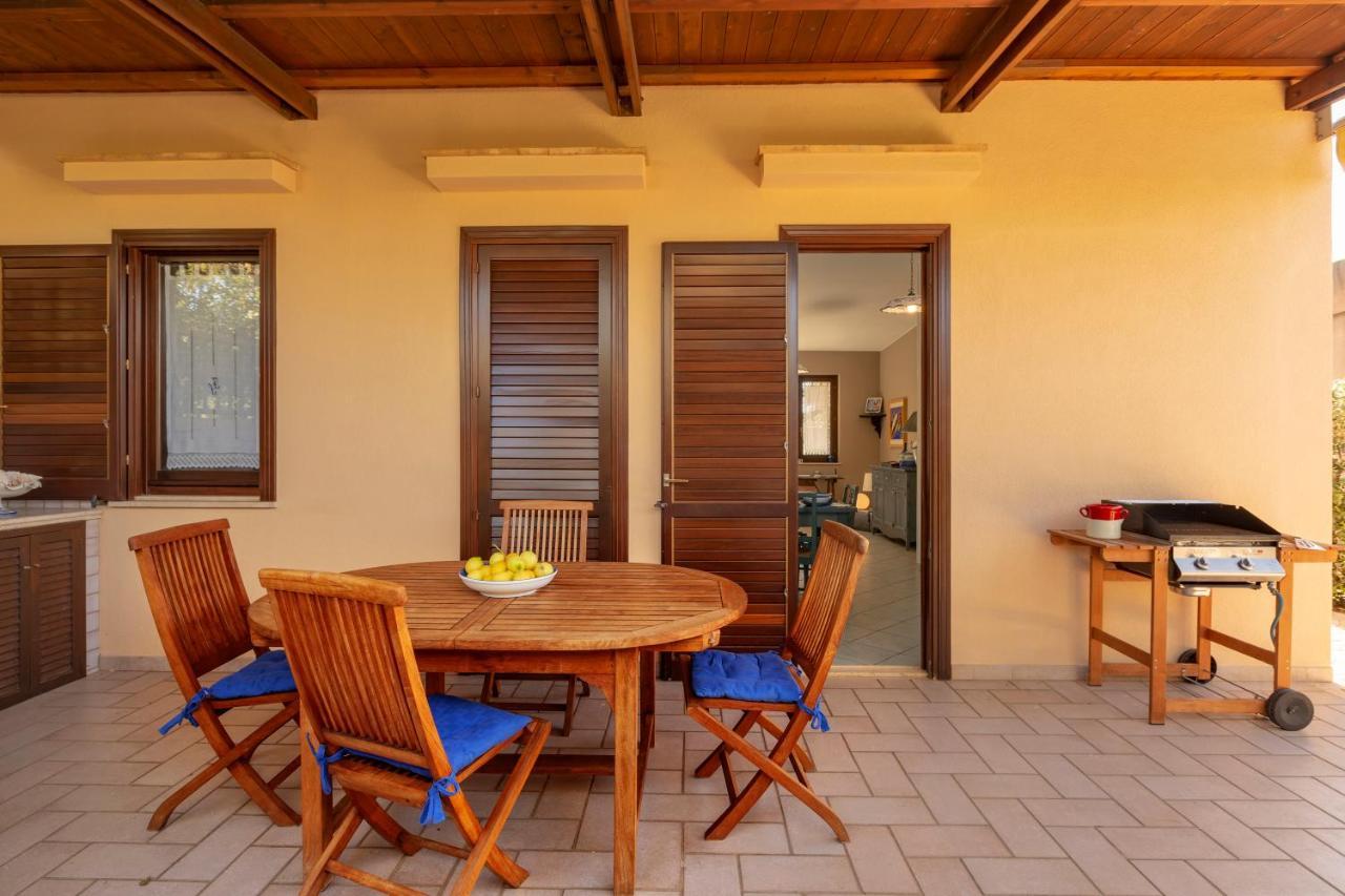Villa Giaggia - Vicino Il Mare ซานวิโต โลคาโป ภายนอก รูปภาพ